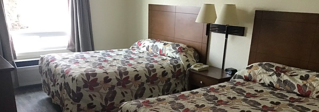 Double Rooms with Two Queen Beds at Andersen Inn and Suites in the Pas Manitoba